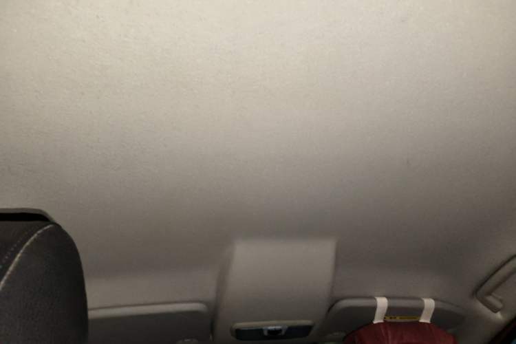 Used Ford EcoSport 2013 1.5L Automatic Fashion Model Headliner