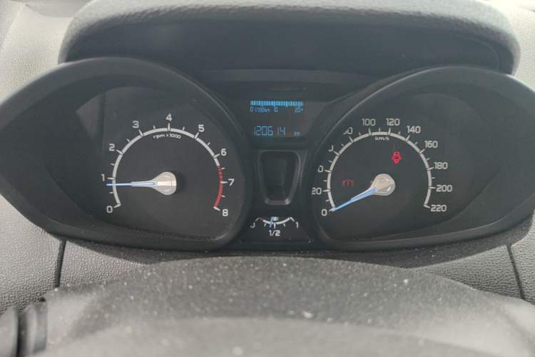 Used Ford EcoSport 2013 1.5L Manual Fashion Model Instrument Cluster