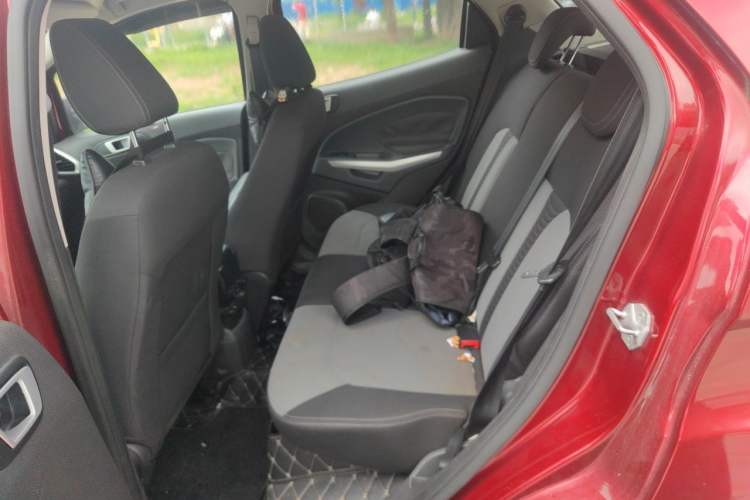 Used Ford EcoSport 2013 1.5L Automatic Fashion Model Left Rear Seat