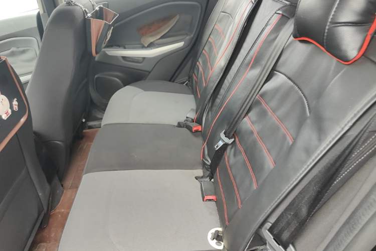 Used Ford EcoSport 2013 1.5L Manual Fashion Model Left Rear Seat