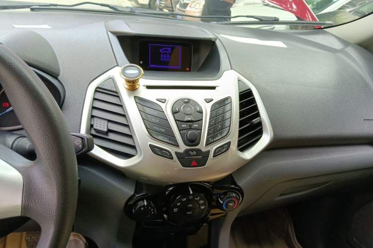 Used Ford EcoSport 2013 1.5L Automatic Fashion Model Audio And AC Panel
