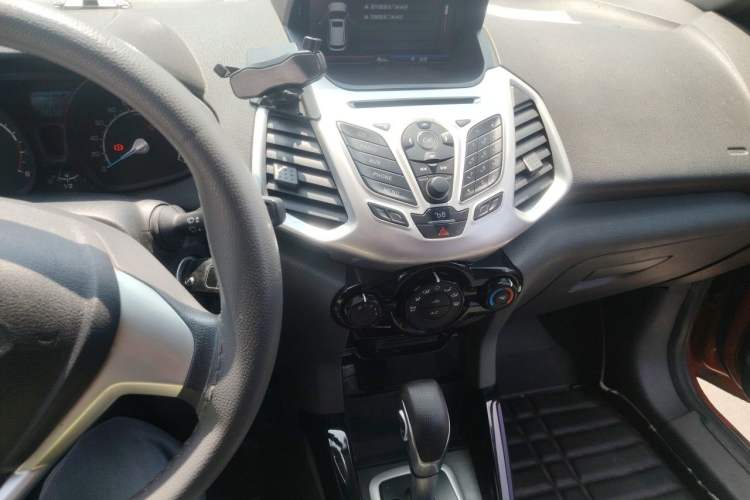 Used Ford EcoSport 2013 1.5L Automatic Fashion Model Audio And AC Panel