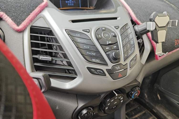 Used Ford EcoSport 2013 1.5L Manual Comfort Model Audio And AC Panel