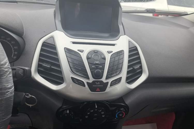 Used Ford EcoSport 2013 1.5L Automatic Fashion Model Audio And AC Panel