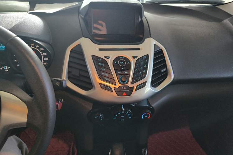 Used Ford EcoSport 2013 1.5L Automatic Fashion Model Audio And AC Panel