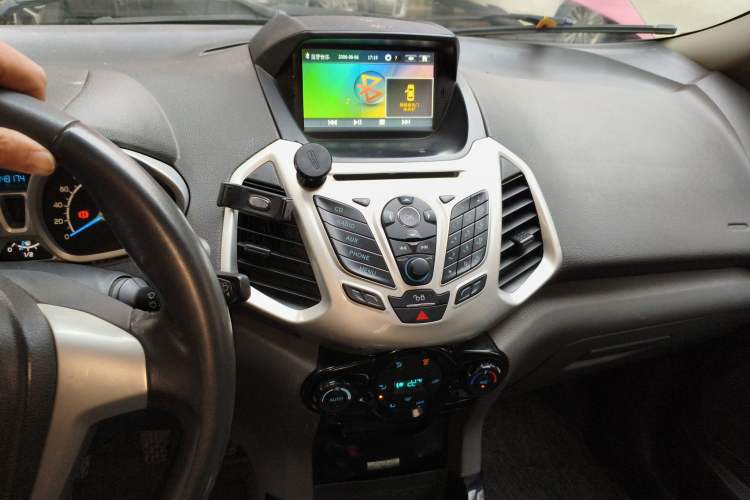Used Ford EcoSport 2013 1.5L Manual Luxury Model Audio And AC Panel