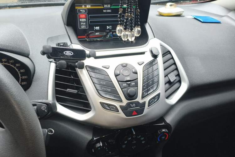 Used Ford EcoSport 2013 1.5L Automatic Fashion Model Audio And AC Panel