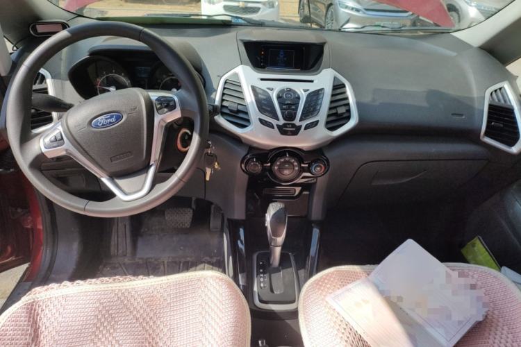Used Ford EcoSport 2013 1.5L Automatic Fashion Model Center Console
