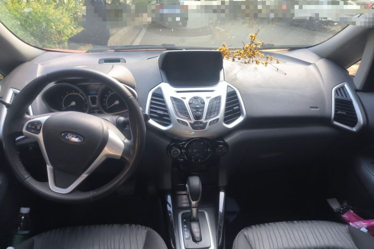 Used Ford EcoSport 2013 1.5L Automatic Prestige Model Center Console