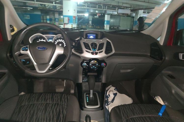 Used Ford EcoSport 2013 1.5L Automatic Prestige Model Center Console