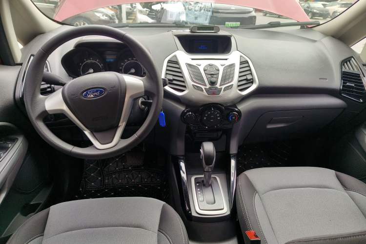 Used Ford EcoSport 2013 1.5L Automatic Fashion Model Center Console