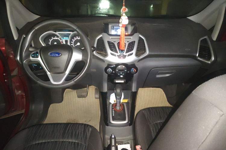 Used Ford EcoSport 2013 1.5L Automatic Prestige Model Center Console