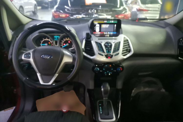 Used Ford EcoSport 2013 1.5L Automatic Prestige Model Center Console