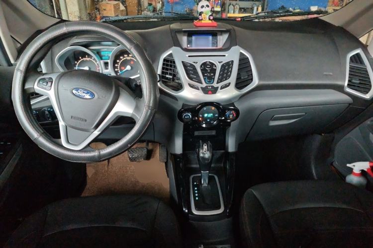Used Ford EcoSport 2013 1.5L Automatic Prestige Model Center Console
