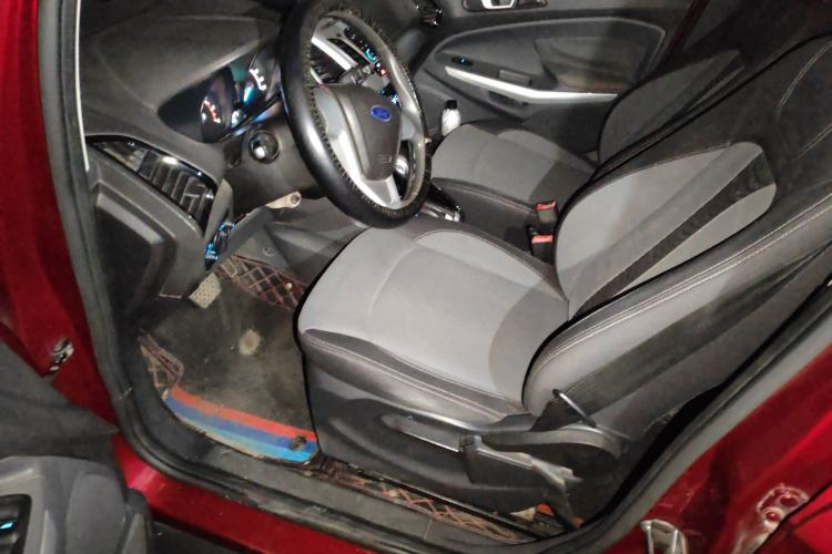 Used Ford EcoSport 2013 1.5L Automatic Fashion Model Driver Seat