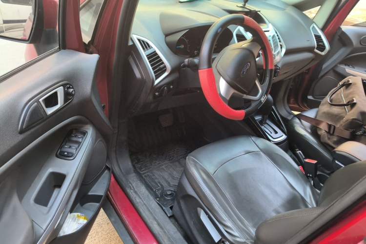 Used Ford EcoSport 2013 1.5L Automatic Fashion Model Driver Seat