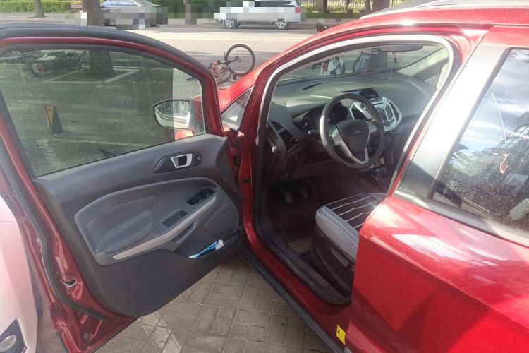 Used Ford EcoSport 2013 1.5L Manual Fashion Model Driver Seat