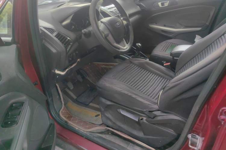 Used Ford EcoSport 2013 1.5L Manual Fashion Model Driver Seat