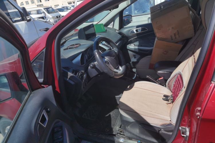 Used Ford EcoSport 2013 1.5L Manual Luxury Model Driver Seat