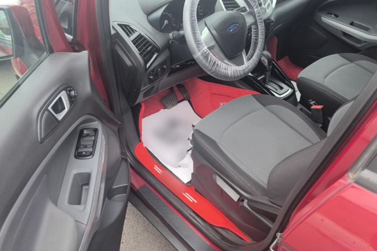 Used Ford EcoSport 2013 1.5L Automatic Fashion Model Driver Seat