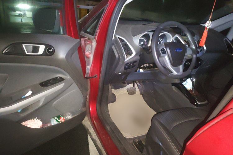 Used Ford EcoSport 2013 1.5L Automatic Prestige Model Driver Seat