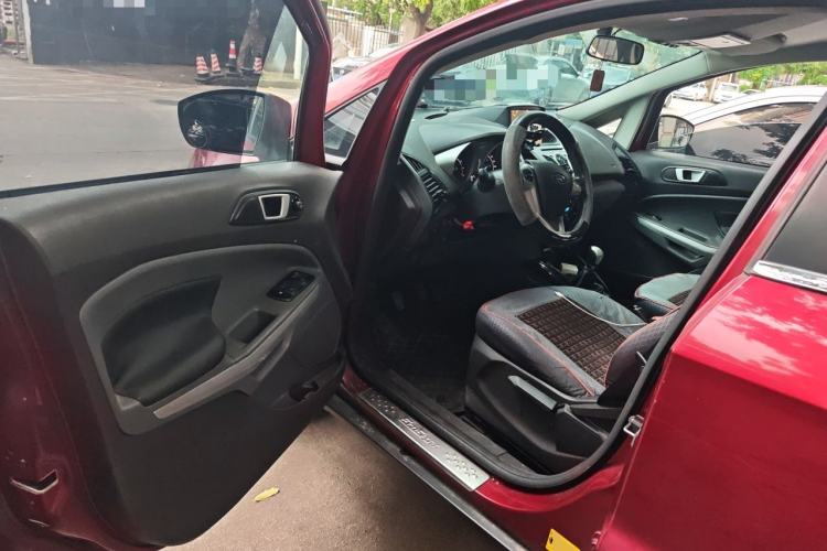 Used Ford EcoSport 2013 1.0L GTDi Manual Luxury Model Driver Seat
