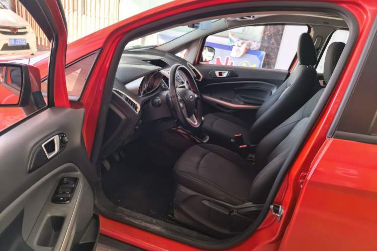Used Ford EcoSport 2013 1.0L GTDi Manual Luxury Model Driver Seat