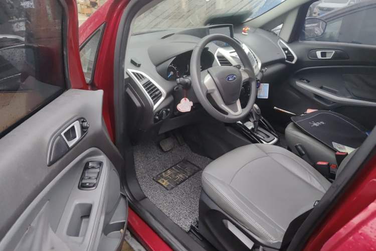 Used Ford EcoSport 2013 1.5L Automatic Fashion Model Driver Seat