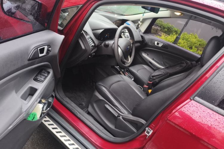 Used Ford EcoSport 2013 1.5L Automatic Fashion Model Driver Seat