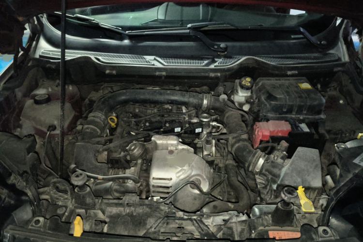Used Ford EcoSport 2013 1.0L GTDi Manual Luxury Model Engine Bay