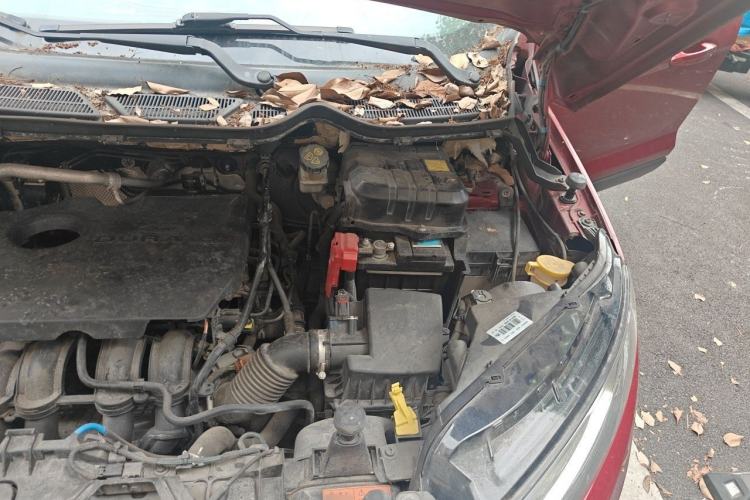 Used Ford EcoSport 2013 1.5L Automatic Prestige Model Engine Bay Left