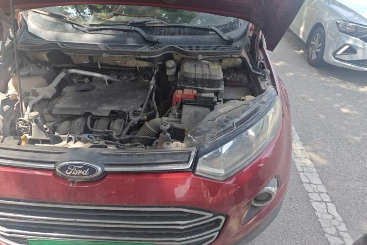 Used Ford EcoSport 2013 1.5L Automatic Prestige Model Engine Bay Left