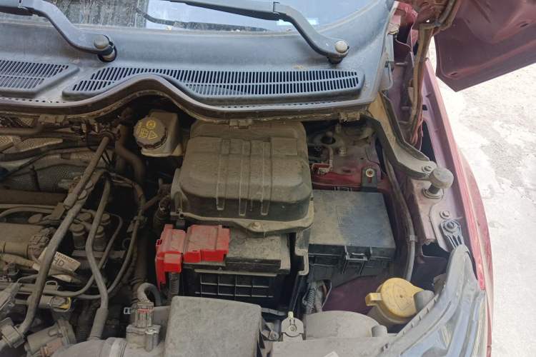 Used Ford EcoSport 2013 1.5L Automatic Prestige Model Engine Bay Left