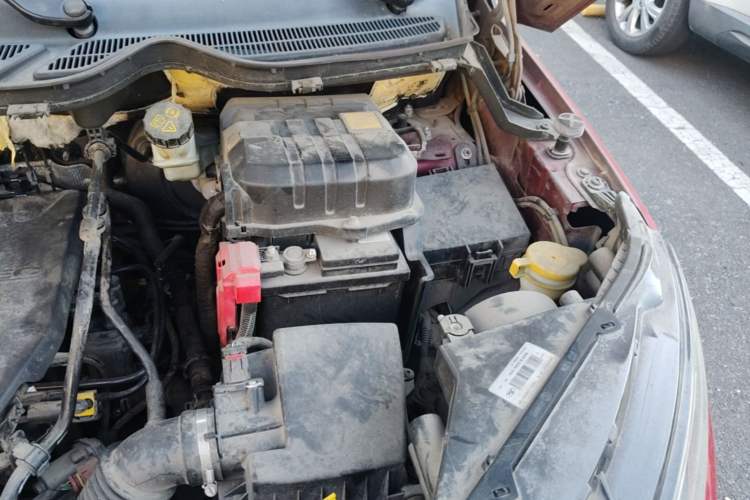 Used Ford EcoSport 2013 1.5L Automatic Fashion Model Engine Bay Left