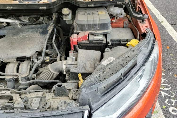 Used Ford EcoSport 2013 1.5L Automatic Fashion Model Engine Bay Left