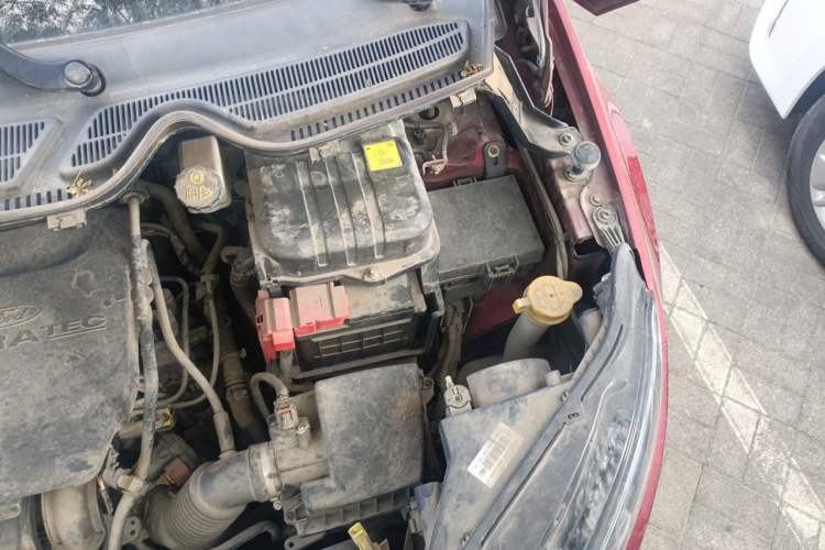 Used Ford EcoSport 2013 1.5L Manual Fashion Model Engine Bay Left