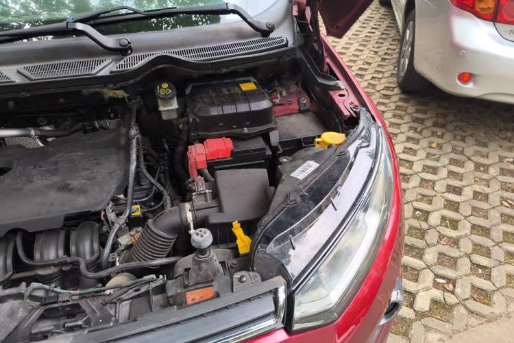 Used Ford EcoSport 2013 1.5L Automatic Prestige Model Engine Bay Left