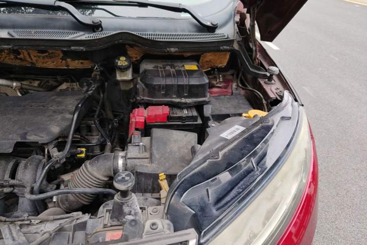Used Ford EcoSport 2013 1.5L Automatic Fashion Model Engine Bay Left