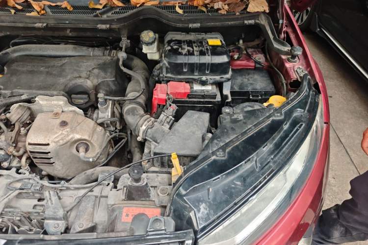 Used Ford EcoSport 2013 1.0L GTDi Manual Luxury Model Engine Bay Left