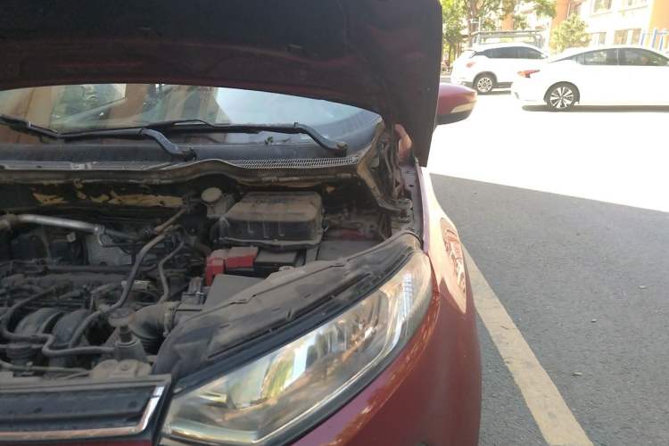 Used Ford EcoSport 2013 1.5L Automatic Prestige Model Engine Bay Left