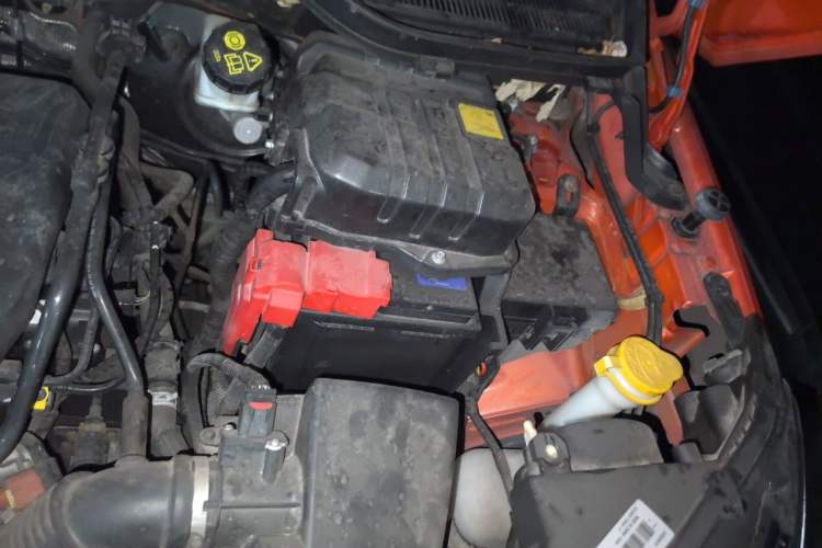 Used Ford EcoSport 2013 1.5L Automatic Prestige Model Engine Bay Left
