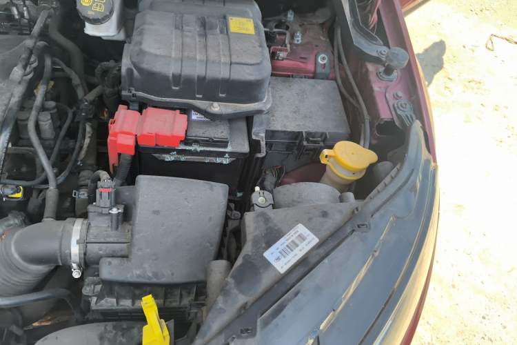 Used Ford EcoSport 2013 1.5L Automatic Fashion Model Engine Bay Left