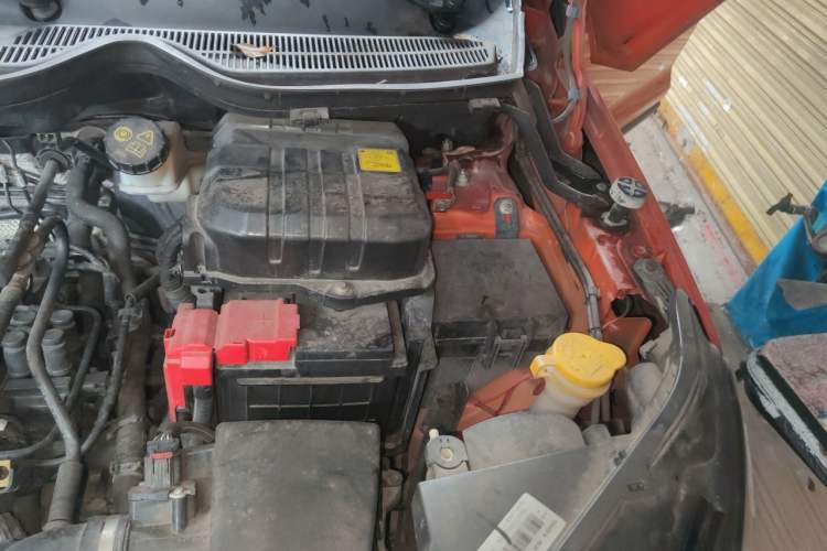 Used Ford EcoSport 2013 1.5L Automatic Fashion Model Engine Bay Left