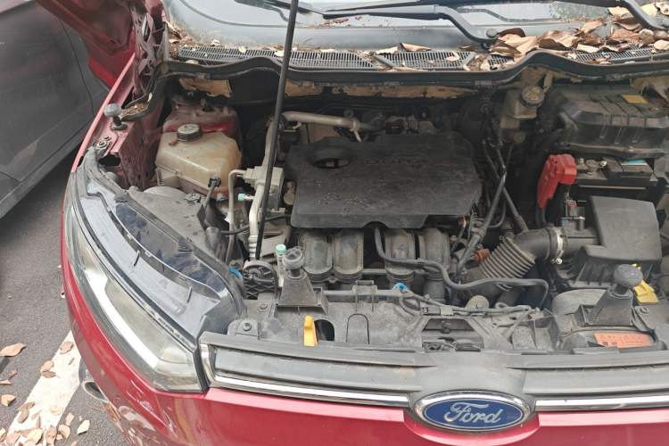 Used Ford EcoSport 2013 1.5L Automatic Prestige Model Engine Bay Right