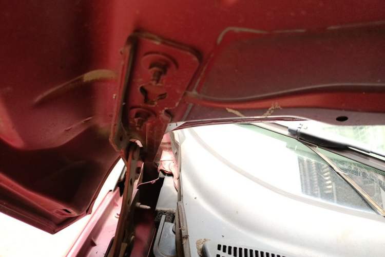 Used Ford EcoSport 2013 1.5L Manual Comfort Model Engine Bay Right
