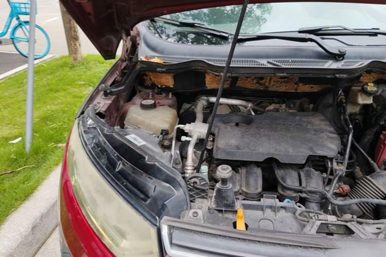 Used Ford EcoSport 2013 1.5L Automatic Fashion Model Engine Bay Right