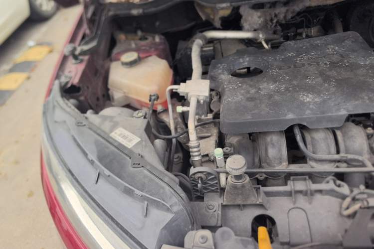 Used Ford EcoSport 2013 1.5L Automatic Fashion Model Engine Bay Right