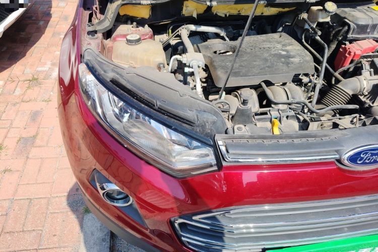 Used Ford EcoSport 2013 1.5L Automatic Prestige Model Engine Bay Right