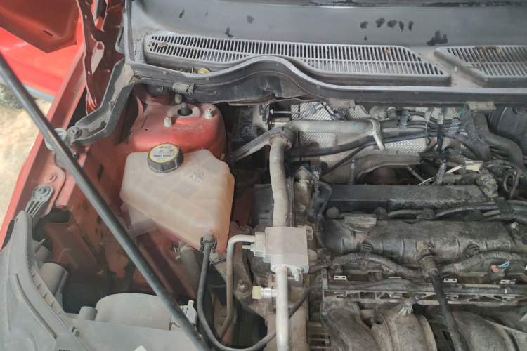 Used Ford EcoSport 2013 1.5L Automatic Fashion Model Engine Bay Right