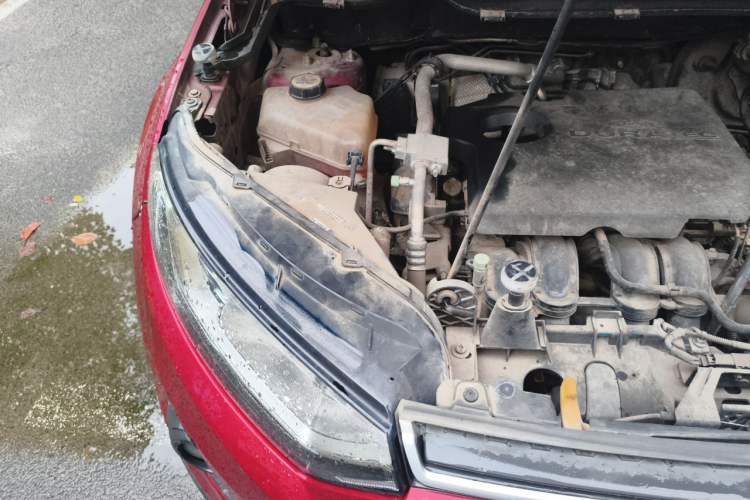 Used Ford EcoSport 2013 1.5L Automatic Fashion Model Engine Bay Right